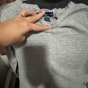 Light gray sweater 3/4 sleeve